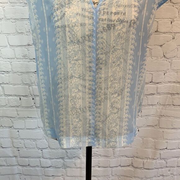 Vince Camuto/ Blouse / size XXS - Picture 3 of 6